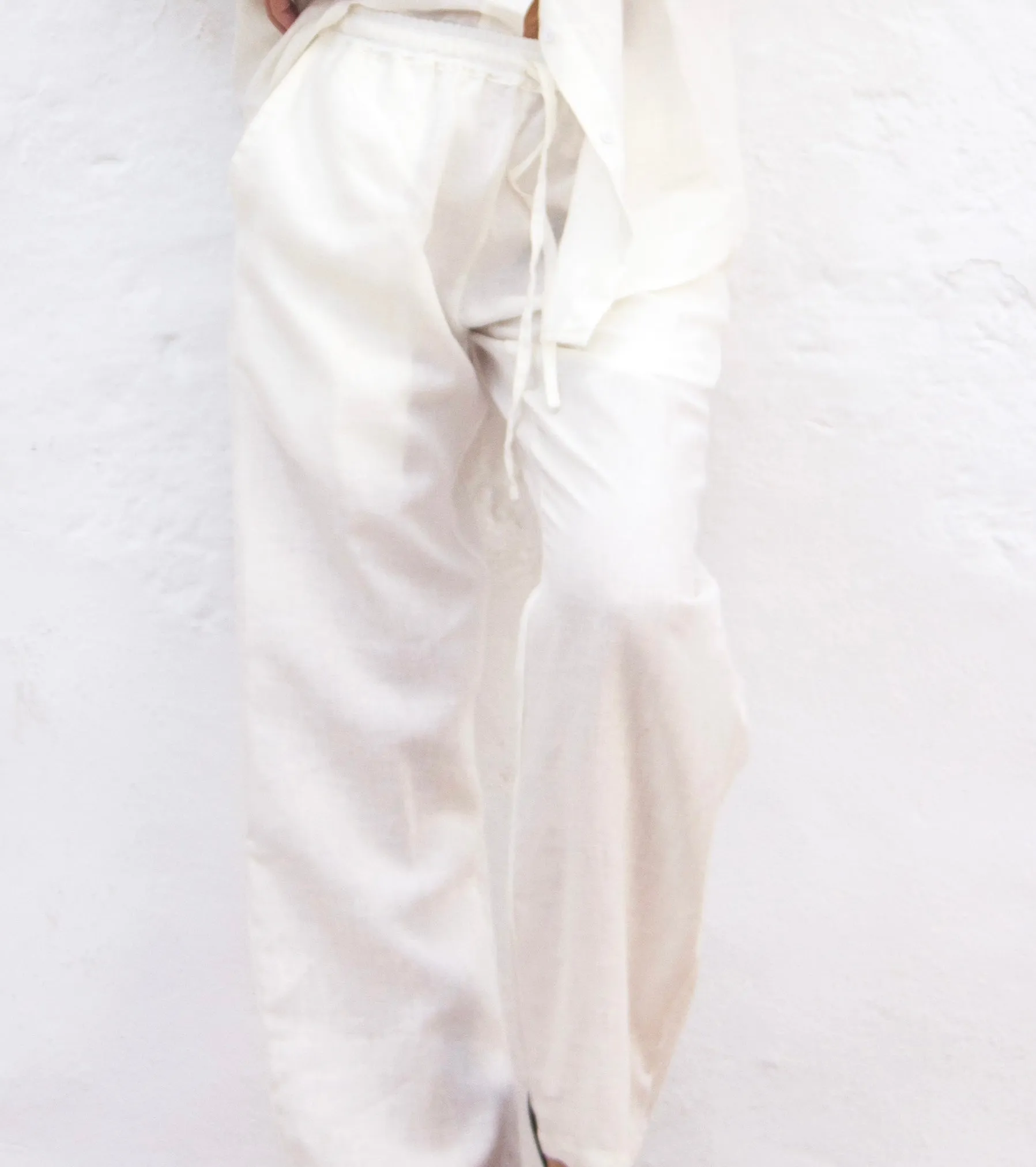 BELGIUM Drawstring trousers oyster white fine Belgium Linen