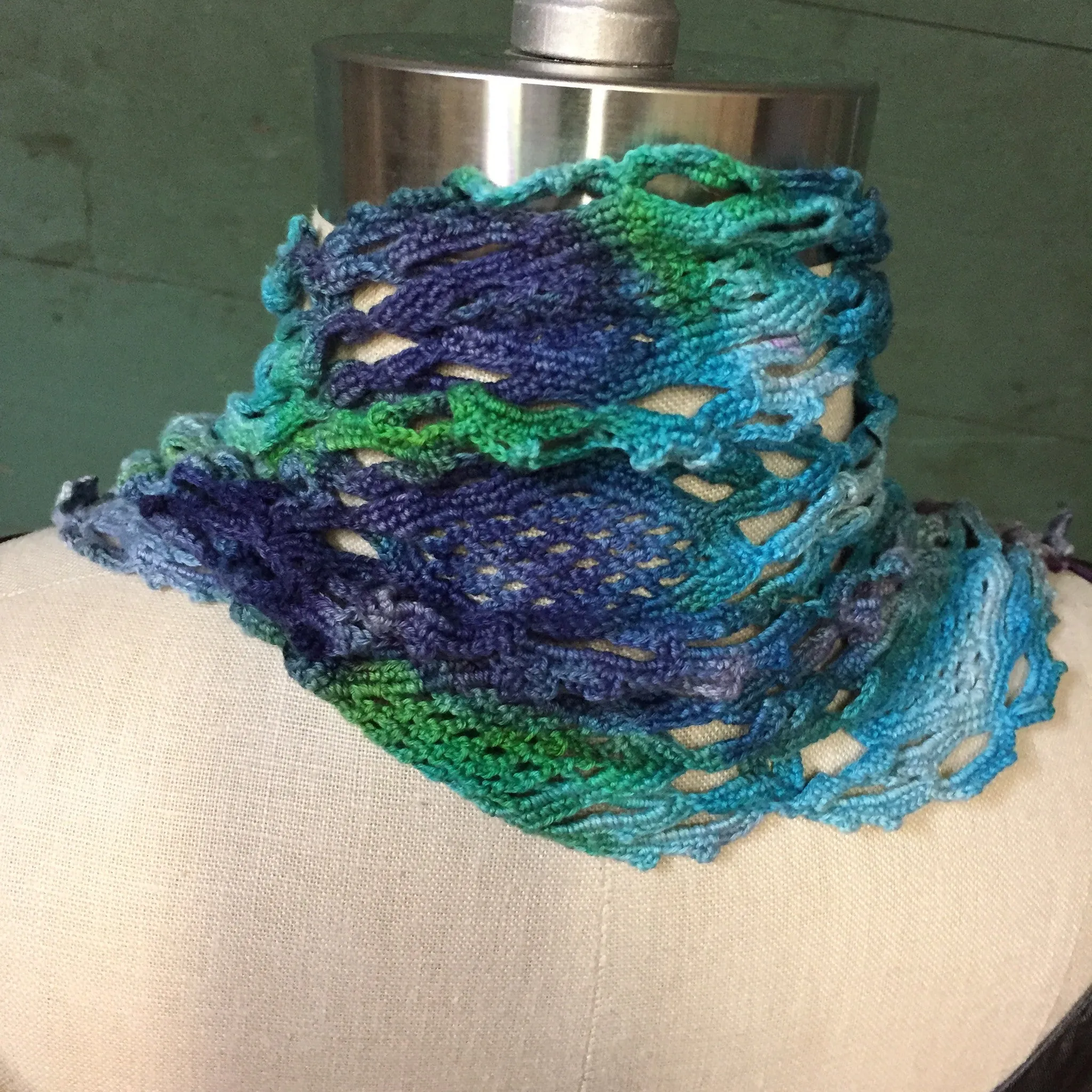 Elegant Shibori Tie Dye Crochet Lace Scarf