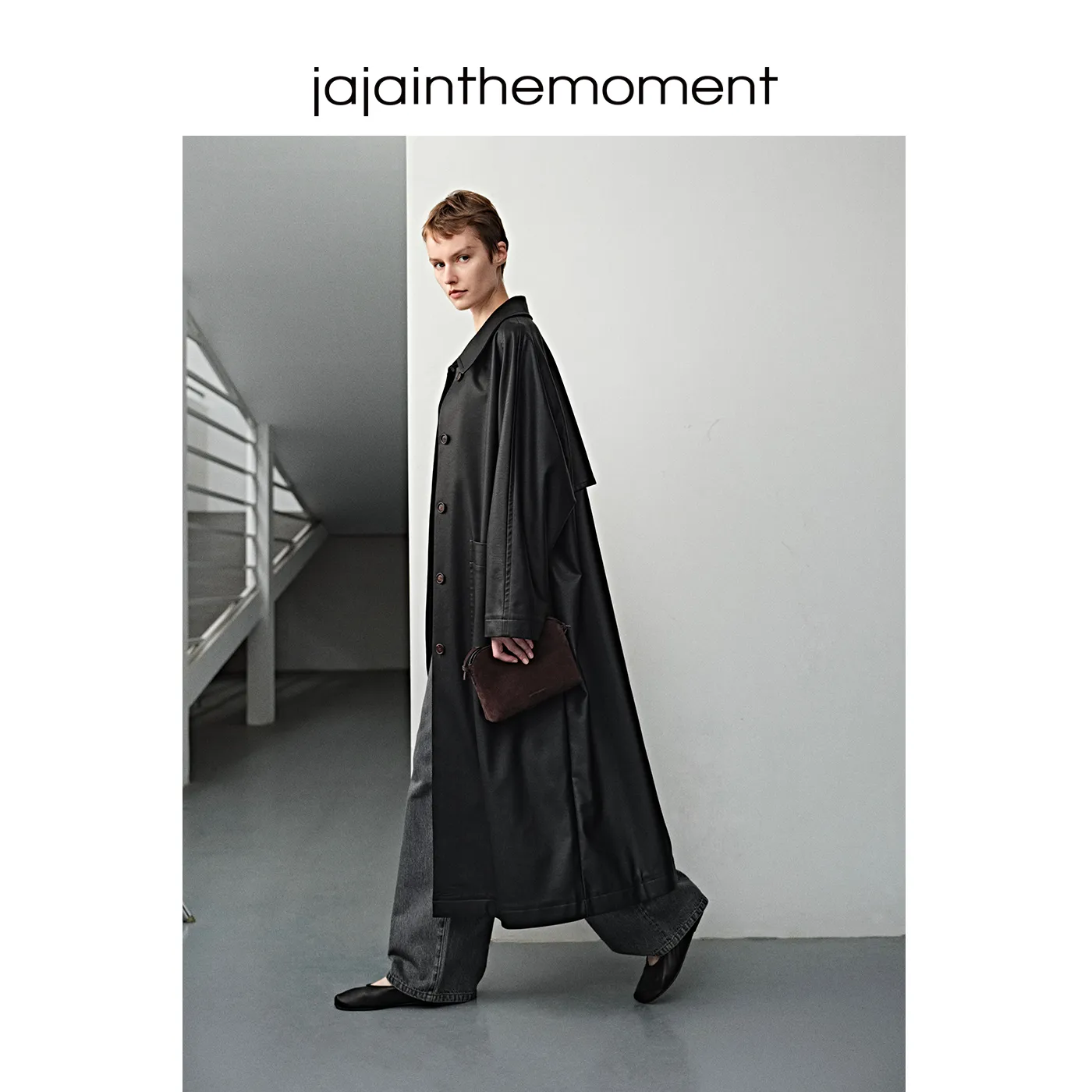 Leather waterproof classic trench coat_DI100289