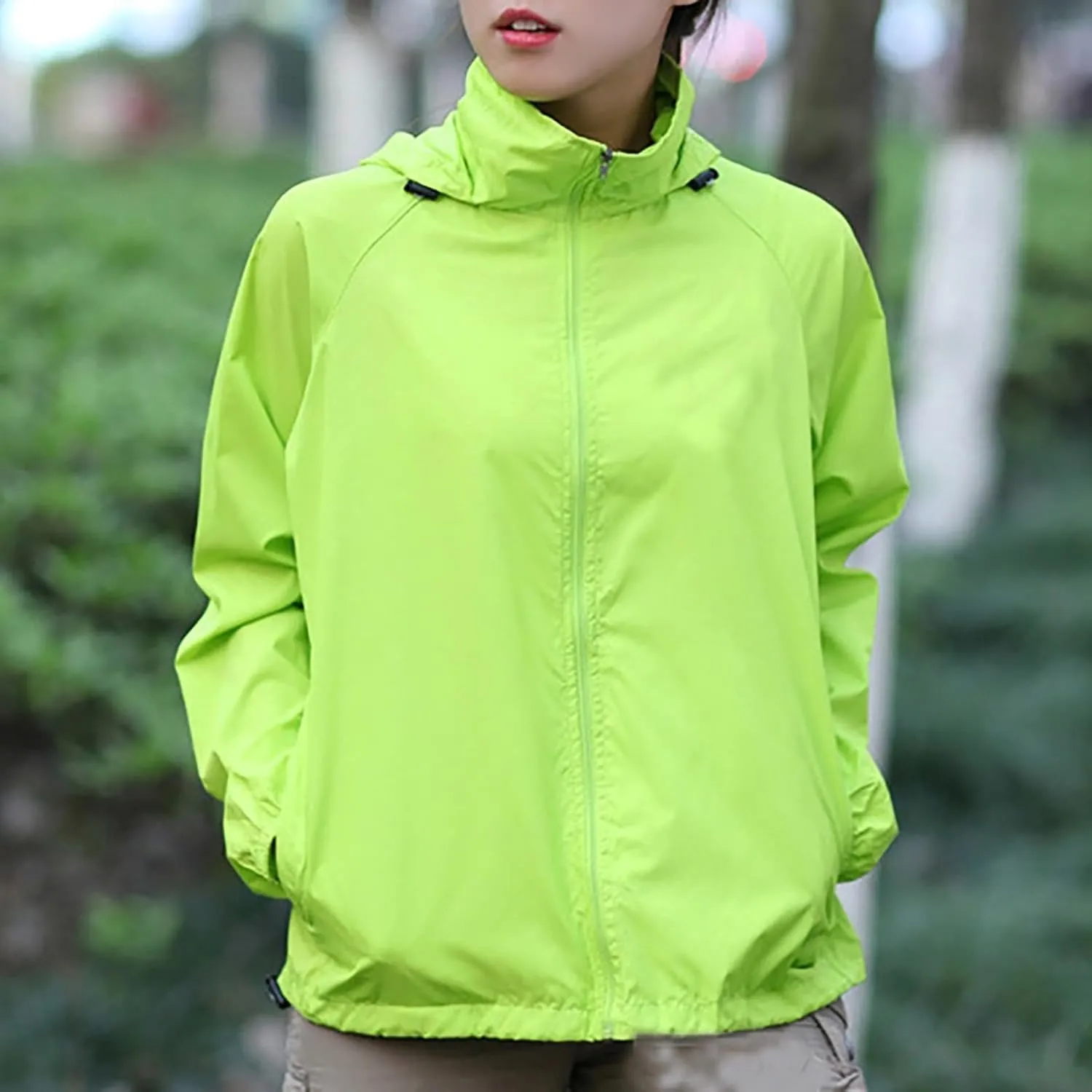 Rain Jacket Women Plus Size Lightweight Raincoat Outdoor Waterproof Windbreaker Hooded Packable Coats with Pockets