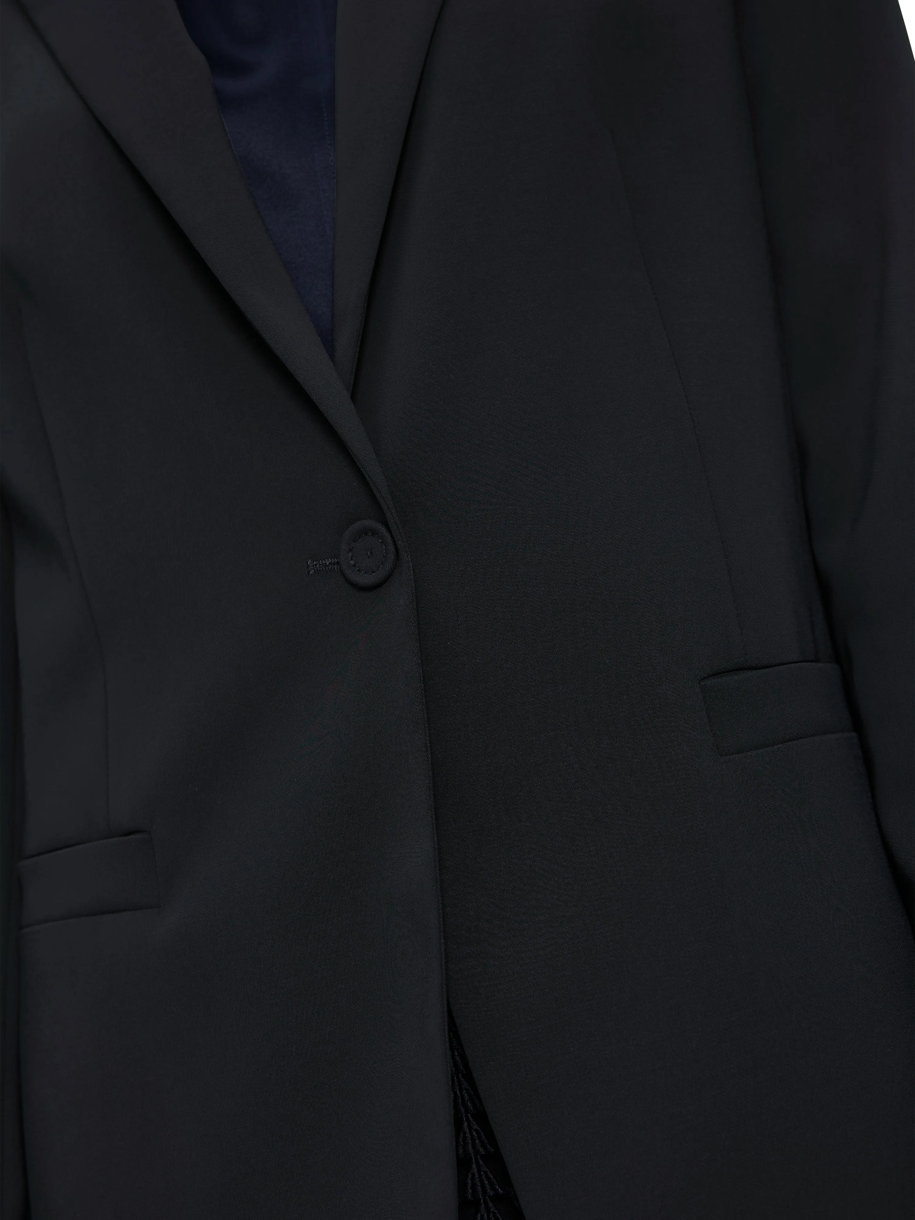 SOFT FLOWING BLAZER