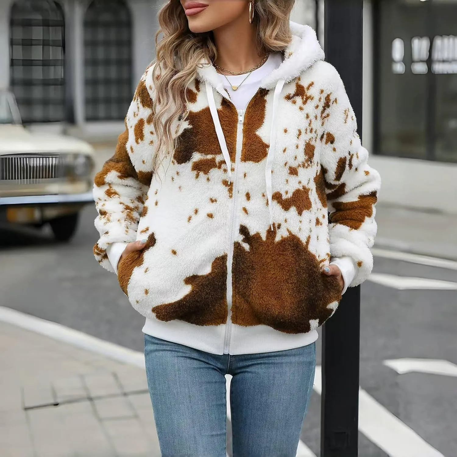 Winter Hoodies for Women Zip Up Lapel Jackets Trendy Drawstring Long Sleeve Coat Cow Print Fleece Jacket Tops
