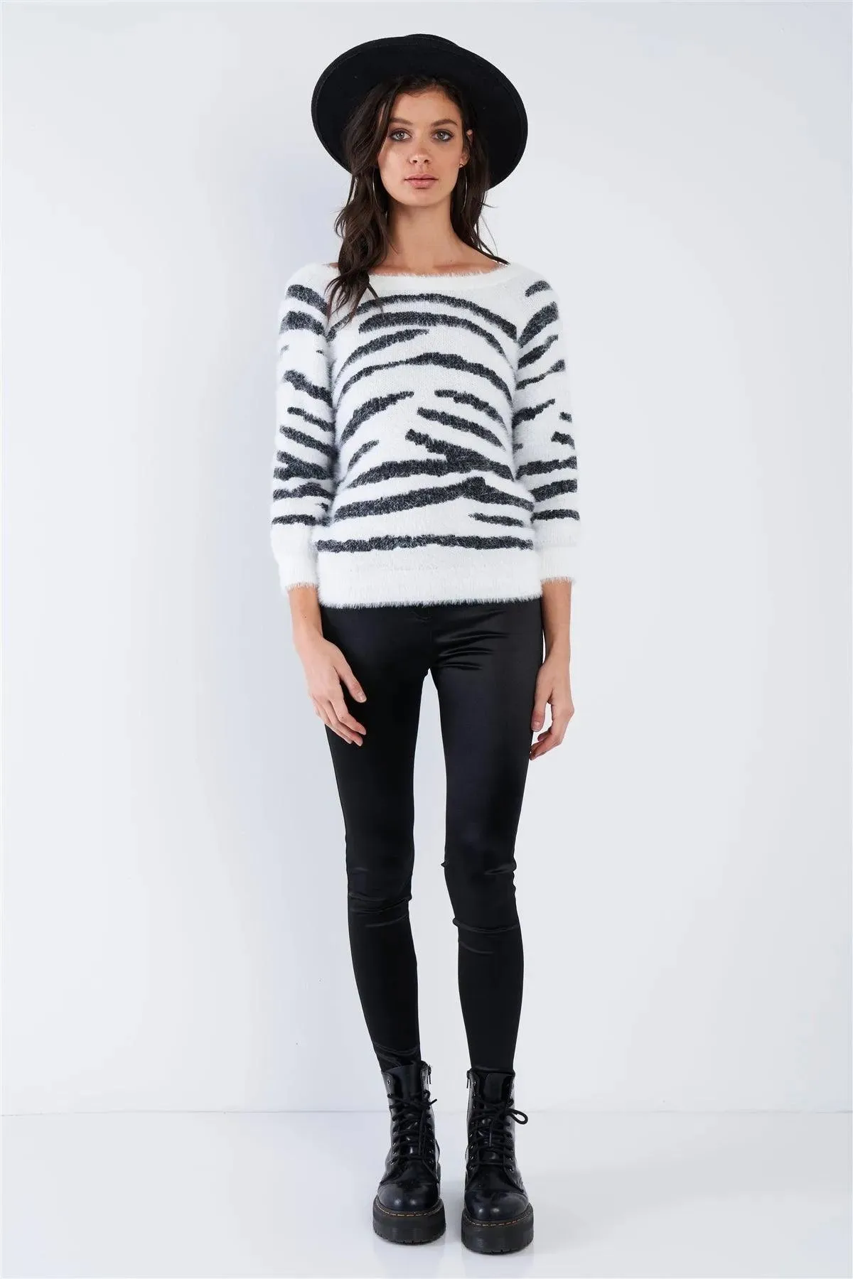 Zebra Hairy Open V-Neck Back Roll Knot Chic Sweater  /3-2-1