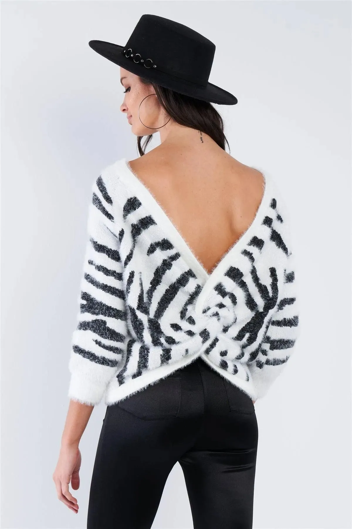 Zebra Hairy Open V-Neck Back Roll Knot Chic Sweater  /3-2-1